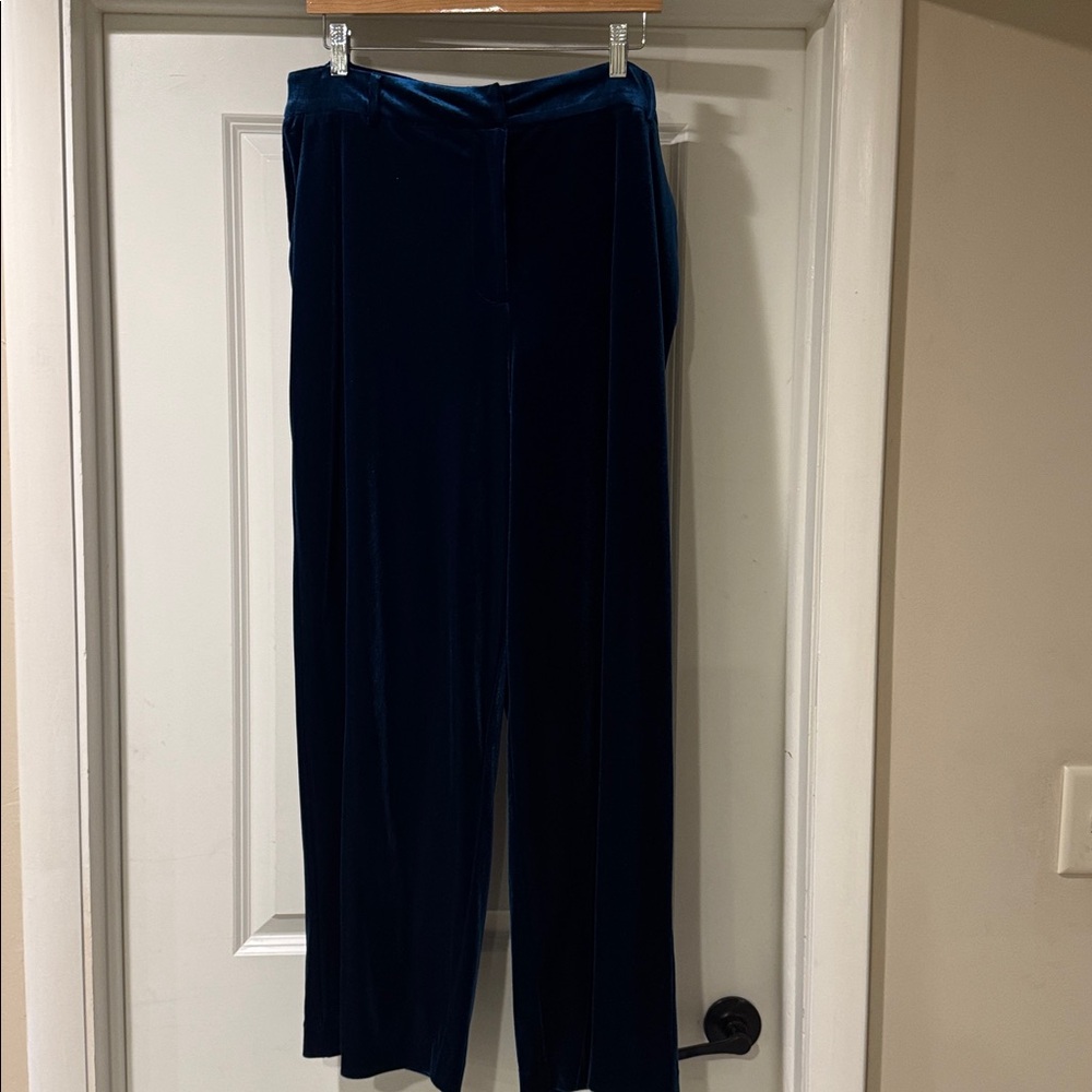Skies Are Blue Velvet Boot Cut Pants - Dark Blue